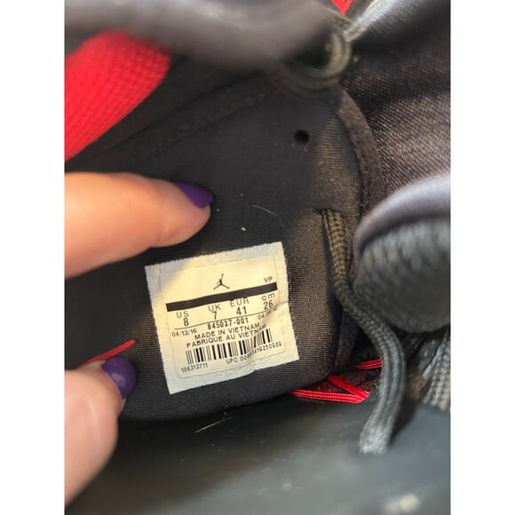 2016 Nike Air Jordan 31 XXXI Banned Bred Size 8/EU 41 - Picture 7 of 7